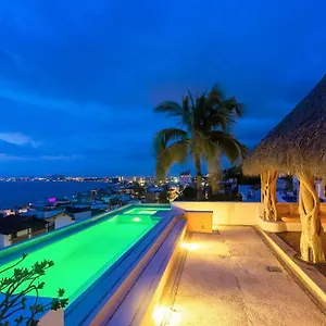 Luna Liquida Puerto Vallarta